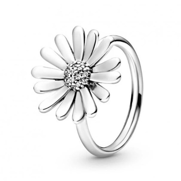 Pandora Silver Ring - Picture 1 of 5